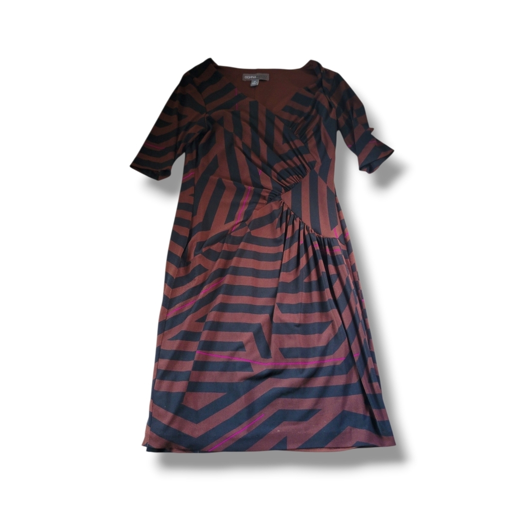 Donna Ricco | Brown/Black Abstract Stripe Asymmetric Ruched Dress (SIZE 4P) - Picture 3 of 12